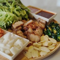 หน้าร้าน The Fold บ้านหมี โชคชัย 4