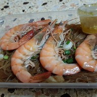 เมนูของร้าน ตั้งใจอยู่ Wall Street Tower สุรวงศ์