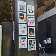 บรรยากาศ Glass Cafe'
