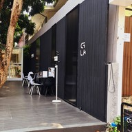 หน้าร้าน Glass Cafe'