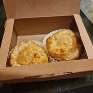 เมนูของร้าน Monster By Tong พร้อมพงษ์