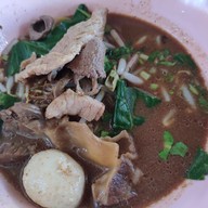 ก๋วยเตี๋ยวเรือ 2 ชั้น สาขา 5