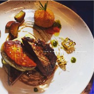 TOH R HAAN Bistro & Restaurant