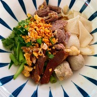 กะเพราหลังบ้าน มหาสารคาม