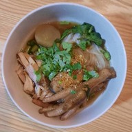 ชีวา ก๋วยเตี๋ยว ข้าวมันไก่