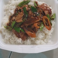 หน้าร้าน ร้านข้าวน้องทอฝัน