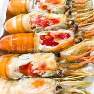 แซ่บเลียศอก กุ้งเผาหัวมันแก้ว (ใช้กุ้งเป็น) ตลาดอินดี้ปิ่นเกล้า ซอย3