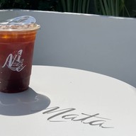 มาตะ คาเฟ่ สตอร์ แอนด์ อาร์ทสเปซ