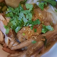 ชีวา ก๋วยเตี๋ยว ข้าวมันไก่