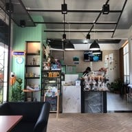 เฌอ คาเฟ่