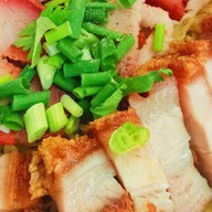 บะหมี่เป็ดย่าง ข้าวหมูแดง บางจาก สาขาตลาดบางจาก สุขุมวิทซอย 95