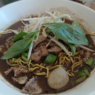 เมนูของร้าน ก๋วยเตี๋ยวเรือ เป็นไท  เอแบคบางนา