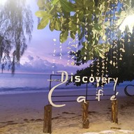 หน้าร้าน Discovery Cafe' ฟองคลื่นคาเฟ่