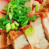 บะหมี่เป็ดย่าง ข้าวหมูแดง บางจาก สาขาตลาดบางจาก สุขุมวิทซอย 95
