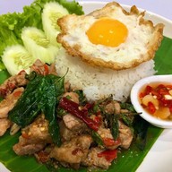 หน้าร้าน โคตรกะเพราอิ่มพุง