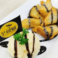 5’th Avenue  นครพนม