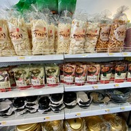 Wesell Korea Mart & Bunsik Joah Little Walk Pattaya