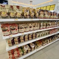 Wesell Korea Mart & Bunsik Joah Little Walk Pattaya