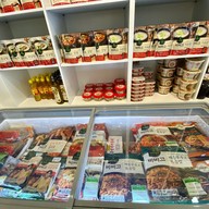 Wesell Korea Mart & Bunsik Joah Little Walk Pattaya