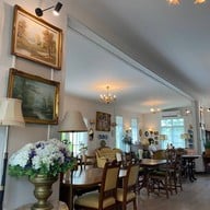 The Little House Cafe and Restaurant