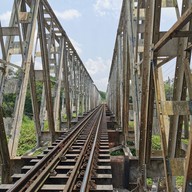 สะพานแคบนาสาร