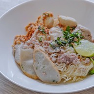 เตี๋ยวอากง สุวินทวงศ์