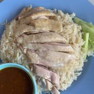 ข้าวหอมจังข้าวมันไก่ตอนข้าวมันไก่ทอด