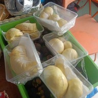 บ้านคุณโน๊ตทุเรียนระยอง