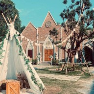 The Wedding Cafe : เดอะ เว็ดดิ้ง คาเฟ่ พิซซ่าฮักซ์ สาขา 1