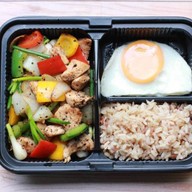 คุณมล อาหารคลีน กาญจนบุรี แก้วบูทิค