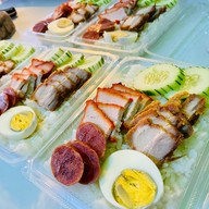 เมนูของร้าน ล้านสตังค์ข้าวมันไก่จับกัง-หนองปรือ 1