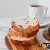 Crumbs (ครัมส์) PUNN Tower