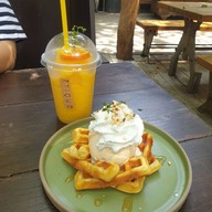 เมนูของร้าน 7tique coffee shop