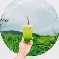 White House Cafe' Chainat