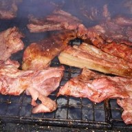 ร้านอ้วนคอหมูย่างครองรั้งสายใน สาขา1