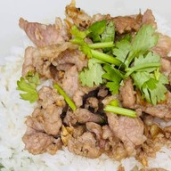 ไก่ย่าง+หมูย่าง+ใส้กรอกอีสาน บางคล้า