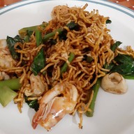 ราดหน้าชุ่นหลี