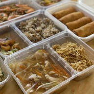 ตั้งใจอยู่ Wall Street Tower สุรวงศ์