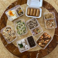 ตั้งใจอยู่ Wall Street Tower สุรวงศ์