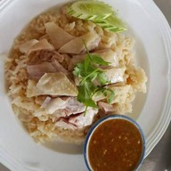 ข้าวมันไก่ หนานเกมส์(ร้านฮิมนา ป่าเเดง)