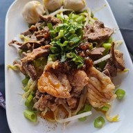 เมนูของร้าน หอมมนต์(เกกีงาม4) พระจอมเกล้าฯลาดดระบัง