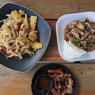 เมนูของร้าน ตำเส้นนัว
