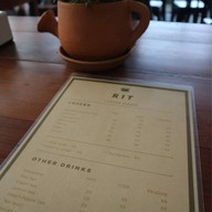 Rit Coffee House ศรีสองเมือง