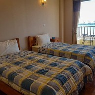 chateau vista serviced apartment