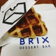 เมนูของร้าน BRIX Dessert Bar โรงแรม เดอะสลิล โฮเทล ริเวอร์ไซด์
