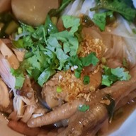 ชีวา ก๋วยเตี๋ยว ข้าวมันไก่