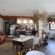 บรรยากาศ Charms cafe’