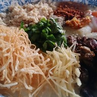 บังเซ็น อยากขาย สี่แยกนัดโต๊ะโมง