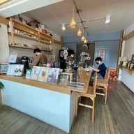 AM : PM Sloth Bar Coffee