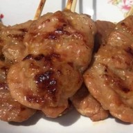 หมูปิ้งนมสด